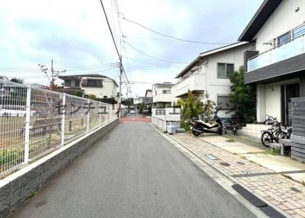 藤沢市鵠沼藤が谷３丁目の中古一戸建て
