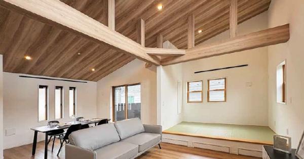 茅ヶ崎市矢畑の中古一戸建て(リビング)