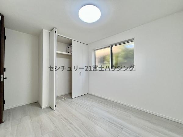 藤沢市善行3丁目 新築戸建2号棟 全4棟(洋室)