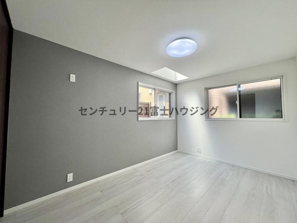 藤沢市善行3丁目 新築戸建2号棟 全4棟(洋室)