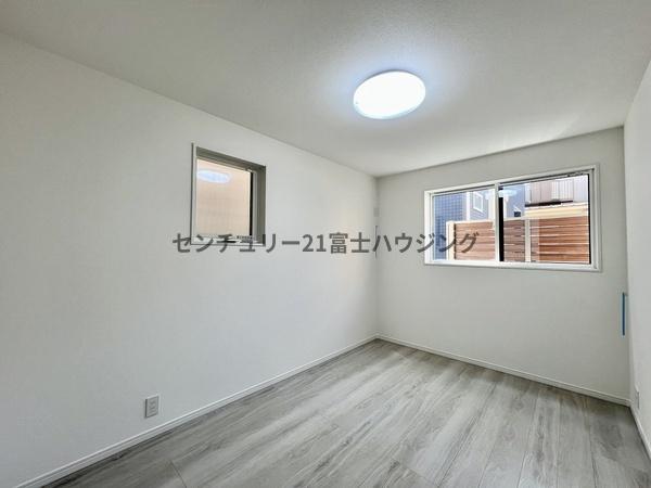 藤沢市善行3丁目 新築戸建2号棟 全4棟(洋室)
