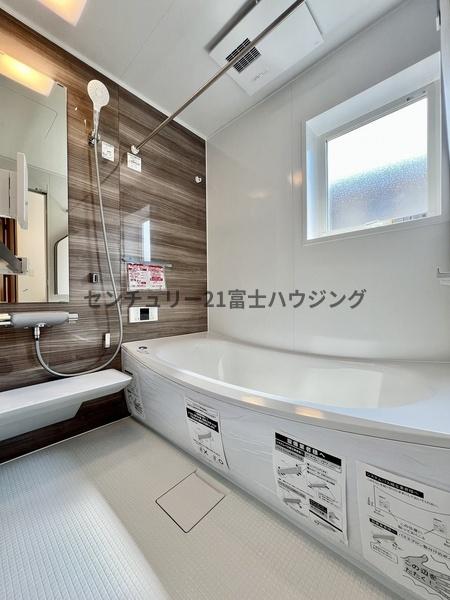 藤沢市善行3丁目 新築戸建4号棟 全4棟(バス)