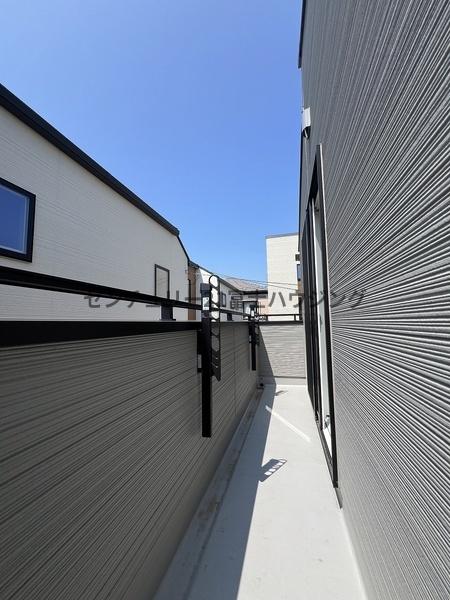 藤沢市善行3丁目 新築戸建4号棟 全4棟(バルコニー)