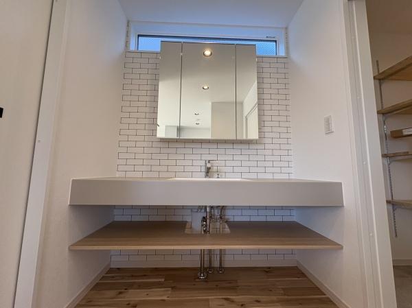 茅ヶ崎市柳島海岸　新築戸建B号棟　全2棟