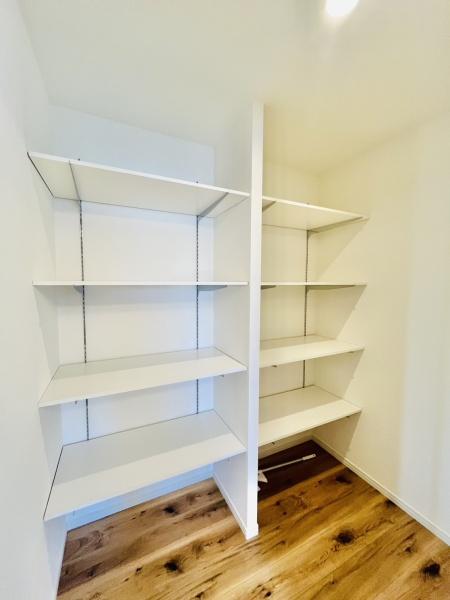 片瀬東映マンション(収納)