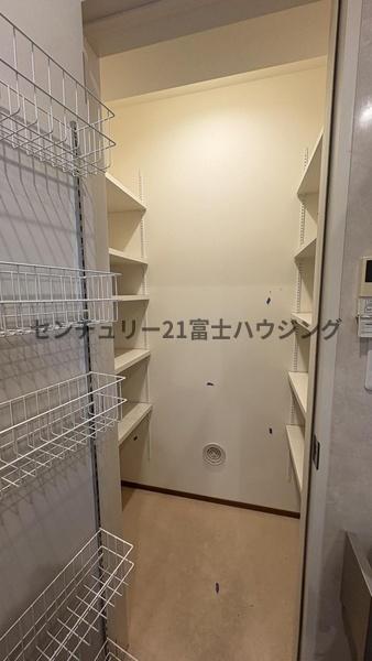 茅ヶ崎市菱沼１丁目の中古一戸建て