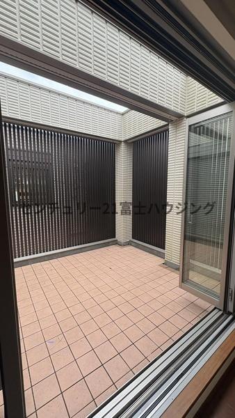 茅ヶ崎市菱沼１丁目の中古一戸建て