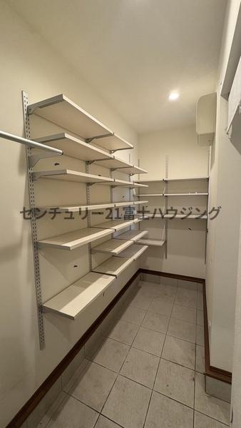 茅ヶ崎市菱沼１丁目の中古一戸建て