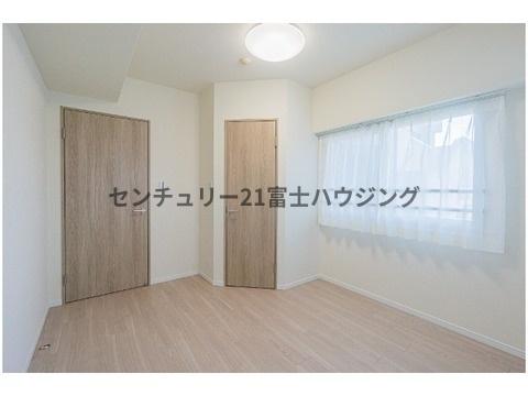 プレディア鵠沼橘ローレルコート