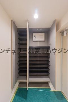 プレディア鵠沼橘ローレルコート