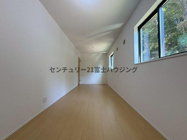 鎌倉市岩瀬3期　新築戸建1号棟　全2棟