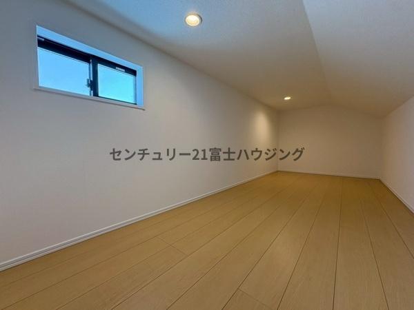 鎌倉市岩瀬3期　新築戸建1号棟　全2棟