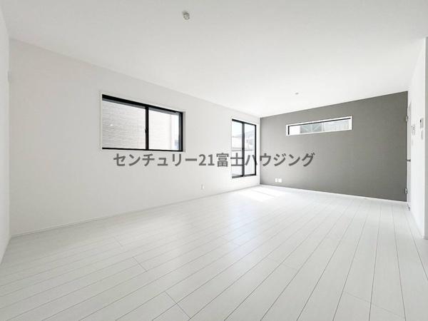 鎌倉市腰越4丁目4期　新築戸建1号棟　全3棟