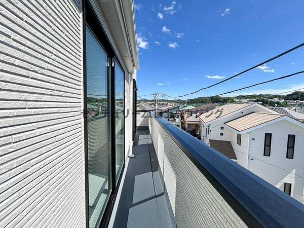 鎌倉市腰越4丁目4期　新築戸建2号棟　全3棟