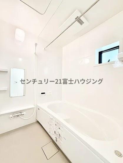 鎌倉市腰越4丁目4期　新築戸建2号棟　全3棟