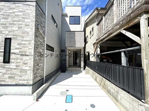 鎌倉市腰越4丁目4期　新築戸建3号棟　全3棟