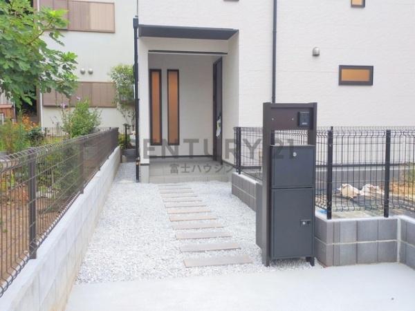 茅ヶ崎市茅ヶ崎　新築戸建1号棟　全2区画