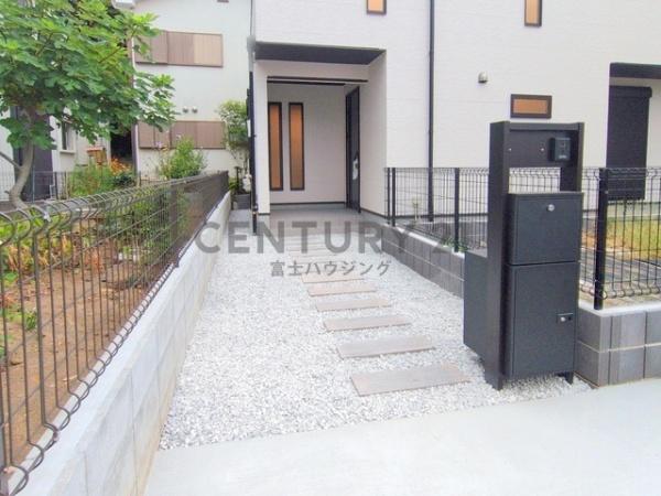 茅ヶ崎市茅ヶ崎　新築戸建1号棟　全2区画