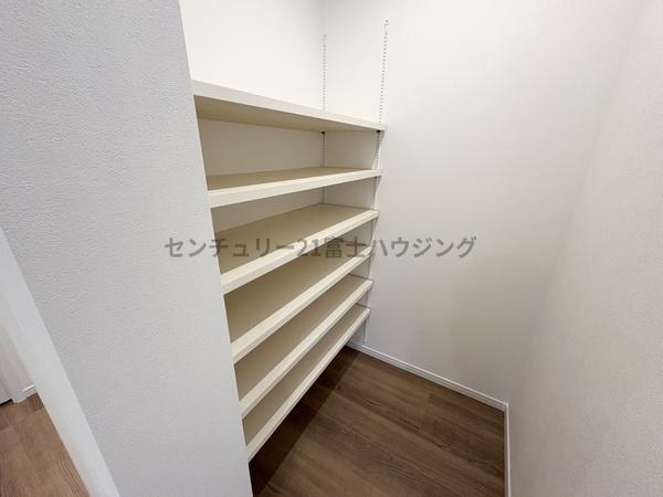 茅ヶ崎市東海岸南4丁目　新築戸建1号棟　全2棟