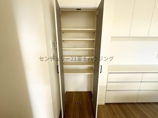 茅ヶ崎市東海岸南4丁目　新築戸建2号棟　全2棟