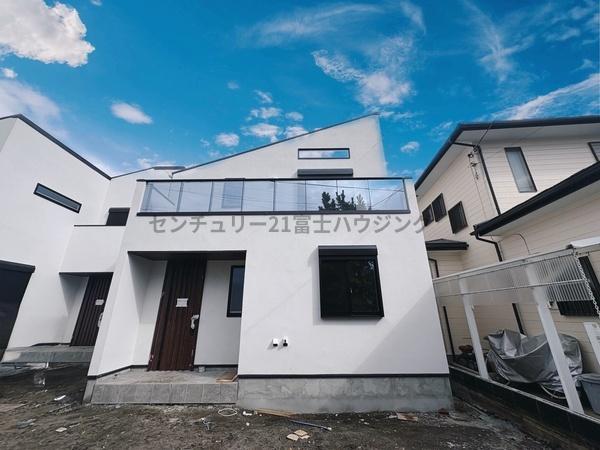 茅ヶ崎市東海岸南4丁目 新築戸建2号棟 全2棟