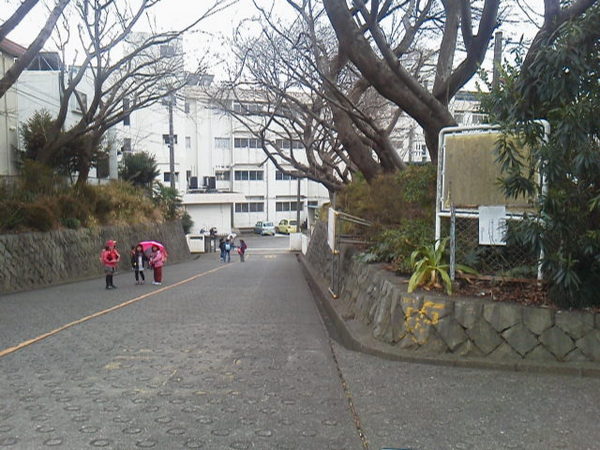 藤沢市本藤沢５丁目の土地(大越小学校)