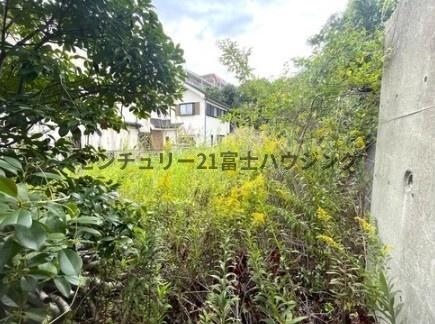 藤沢市本藤沢５丁目の土地