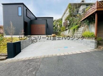 鎌倉市浄明寺4丁目　新築戸建　全1棟