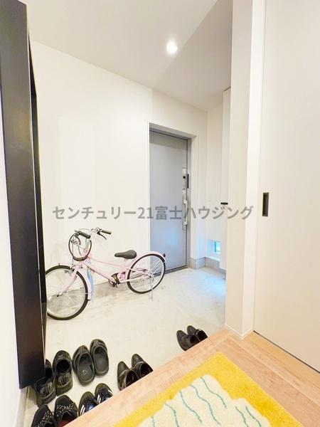 茅ヶ崎市小和田１丁目の中古一戸建て