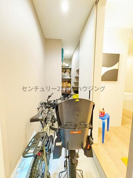 茅ヶ崎市小和田１丁目の中古一戸建て