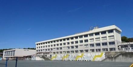 藤沢市高谷の土地(高谷小学校)