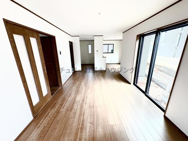 茅ヶ崎市東海岸南4丁目8981番　新築戸建A号棟　全4棟