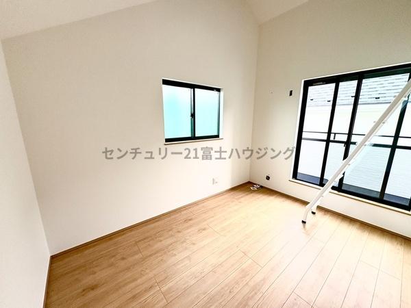 茅ヶ崎市東海岸南4丁目8981番　新築戸建C号棟　全4棟