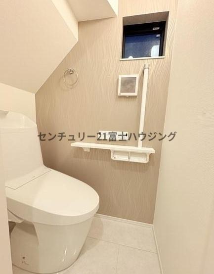 藤沢市鵠沼花沢町　新築戸建2号棟　全3棟