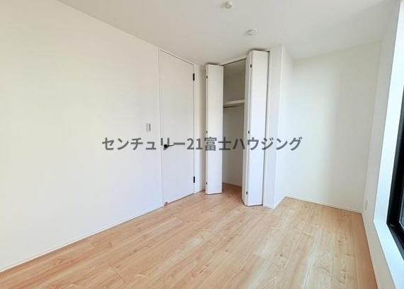 藤沢市鵠沼花沢町　新築戸建2号棟　全3棟