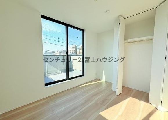 藤沢市鵠沼花沢町　新築戸建3号棟　全3棟