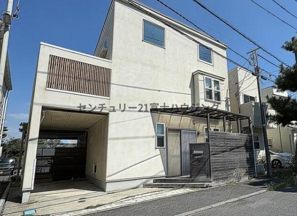 茅ヶ崎市中海岸4丁目の中古一戸建