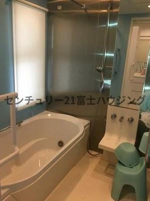 茅ヶ崎市中海岸４丁目の中古一戸建て