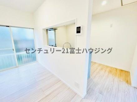 茅ヶ崎市東海岸北５丁目の中古一戸建て