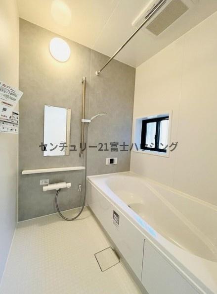 藤沢市大庭5428番　新築戸建1号棟　全2棟