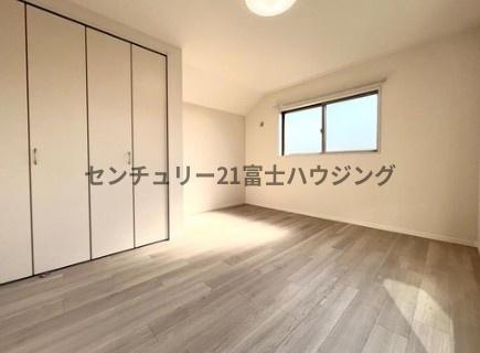 藤沢市鵠沼海岸６丁目の中古一戸建て