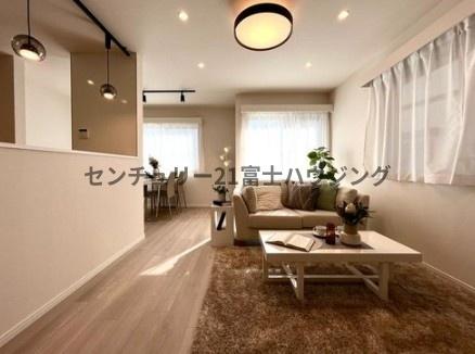 藤沢市鵠沼海岸６丁目の中古一戸建て