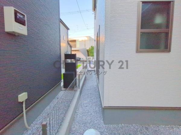 藤沢市羽鳥5丁目　新築戸建1号棟　全3棟