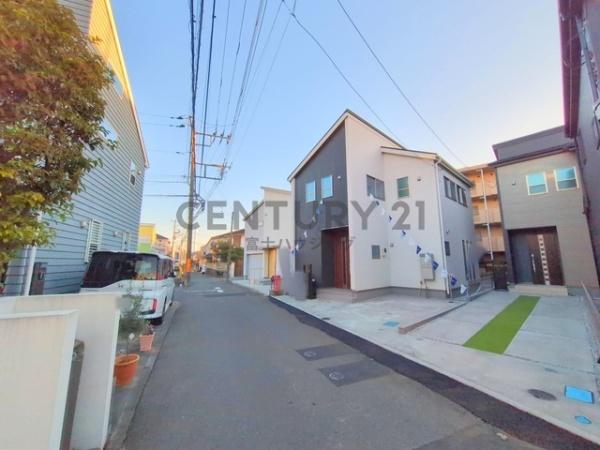 藤沢市羽鳥5丁目　新築戸建1号棟　全3棟