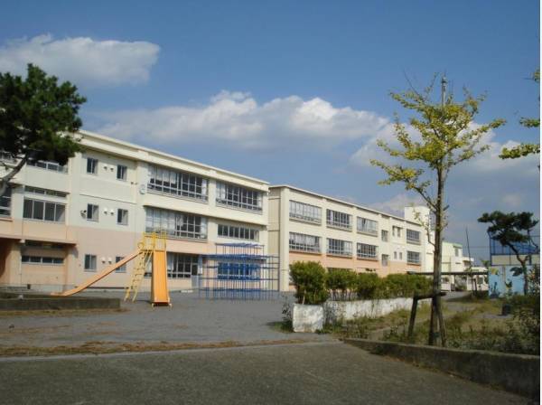 茅ヶ崎市南湖4丁目　新築戸建1号棟　全2棟(西浜小学校)