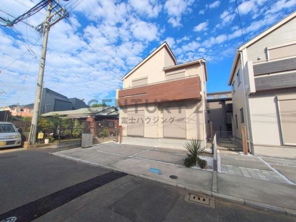 茅ヶ崎市南湖4丁目　新築戸建1号棟　全2棟