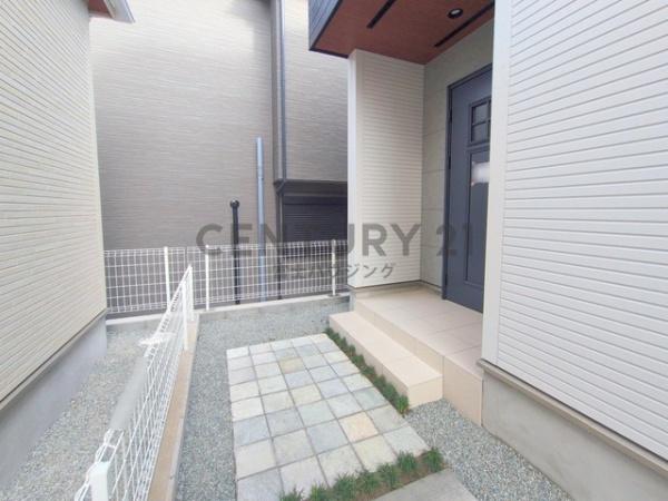 茅ヶ崎市南湖4丁目　新築戸建2号棟　全2棟