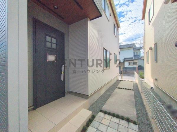 茅ヶ崎市南湖4丁目　新築戸建2号棟　全2棟