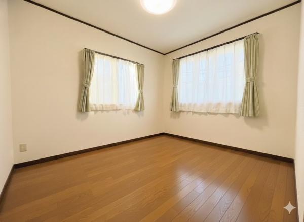 逗子市小坪６丁目の中古一戸建て