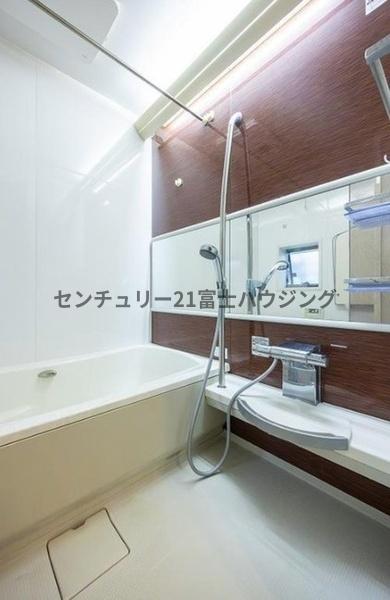 茅ヶ崎市東海岸北５丁目の中古一戸建て